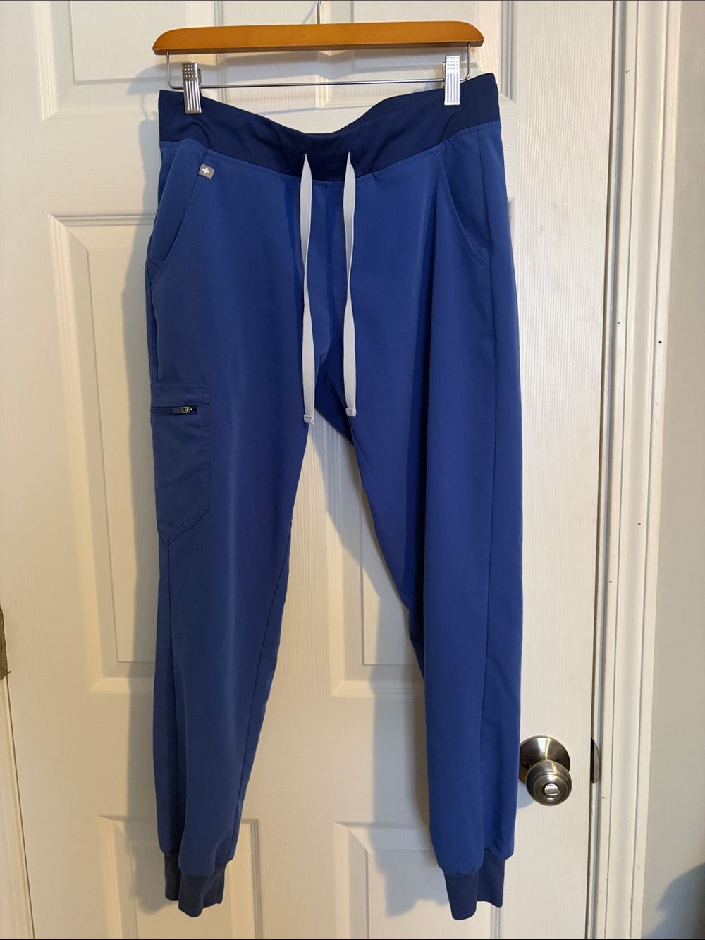 Figs Women’s Blue Drawstring Jogger Scrub Pants